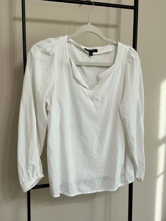 Banana Republic Factory Tops - Banana Republic White Boho Embroidered V-Neck Top Sz XS